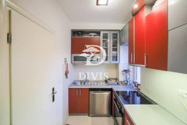 Slika 6 - Branka Krsmanovića, Trosoban stan na prodaju, 85m2, 389.000€